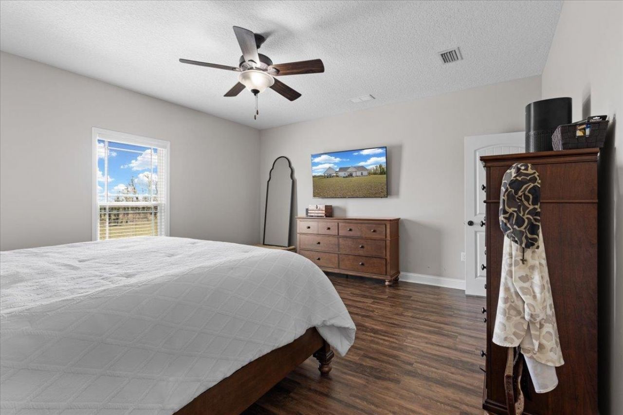 371 NE Catnip Way , Lee, FL 32059 Photo