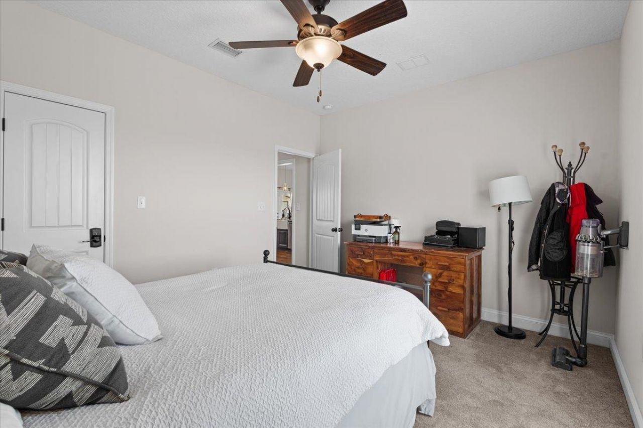 371 NE Catnip Way , Lee, FL 32059 Photo