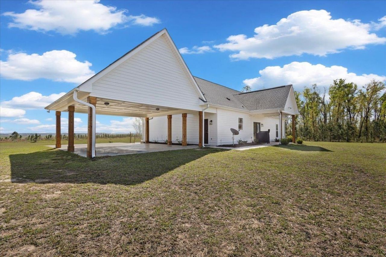 371 NE Catnip Way , Lee, FL 32059 Photo