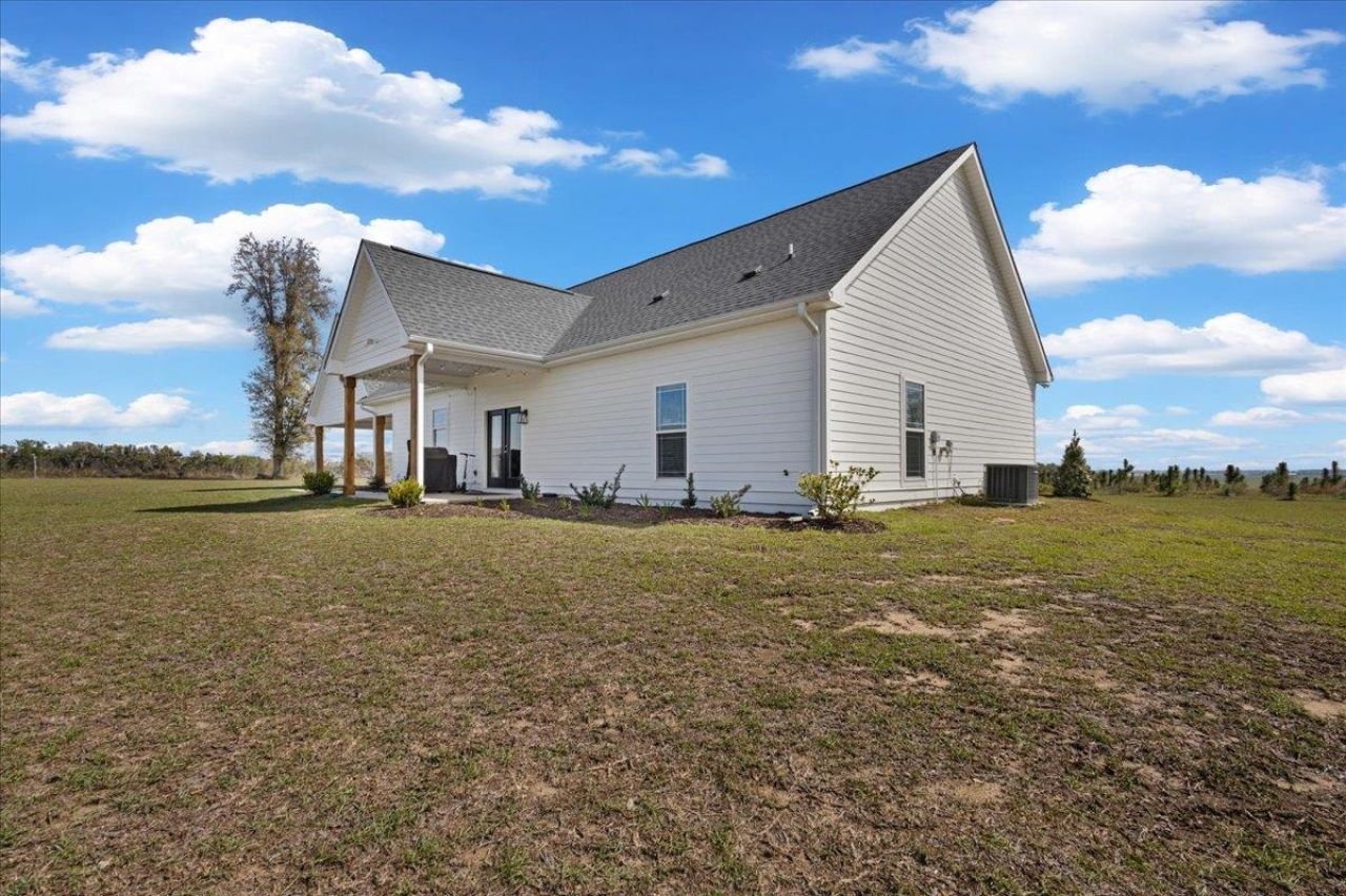 371 NE Catnip Way , Lee, FL 32059 Photo