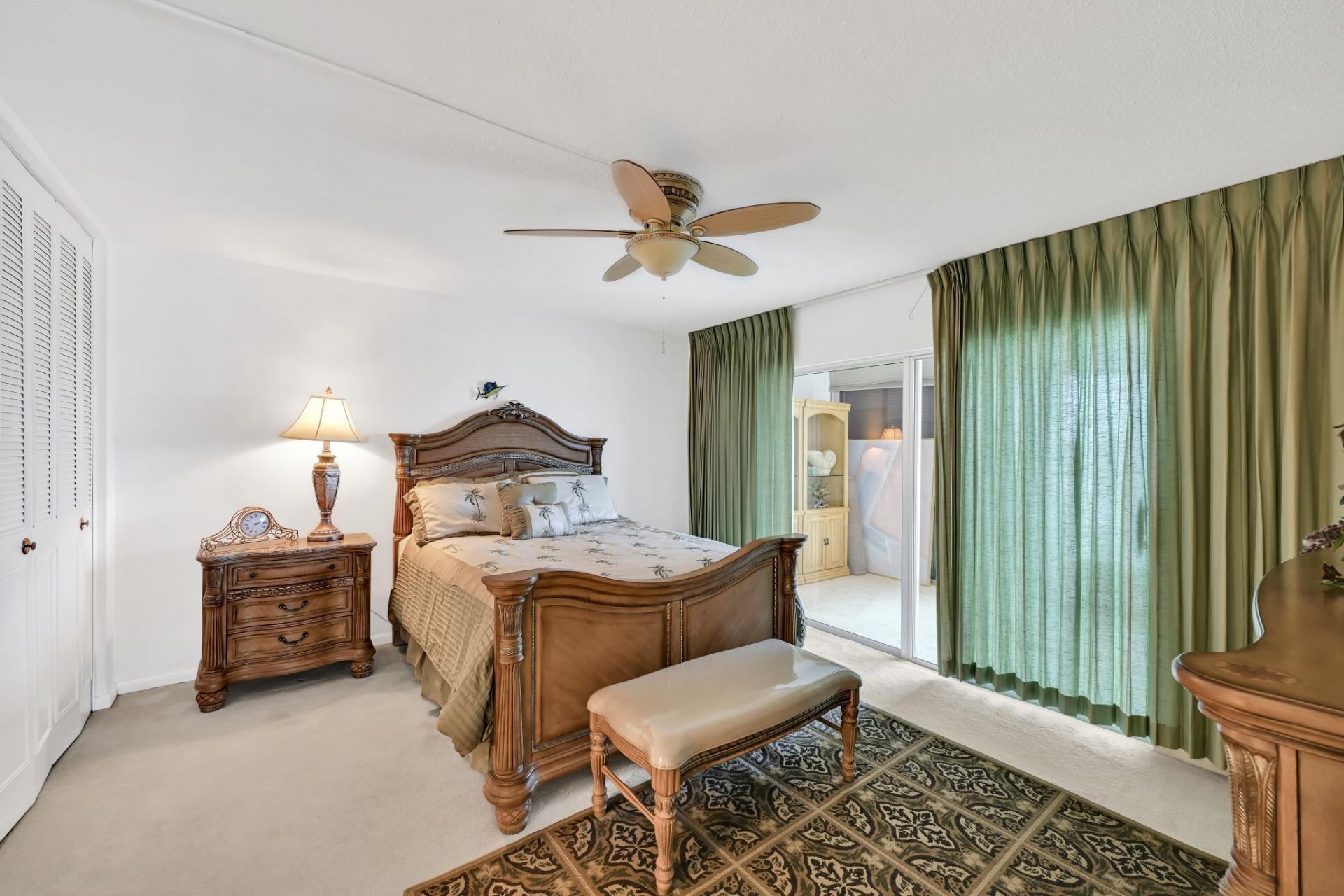 907 Marina Drive, Unit 401, North Palm Beach, FL 33408 Photo