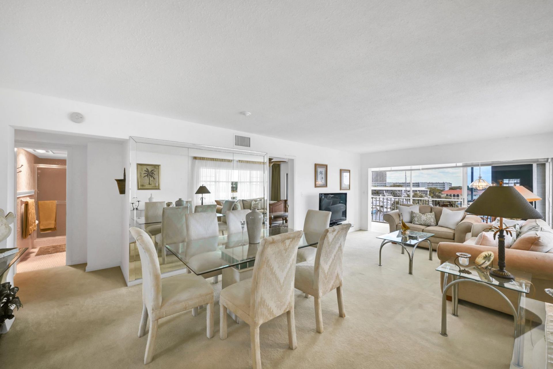 907 Marina Drive, Unit 401, North Palm Beach, FL 33408 Photo