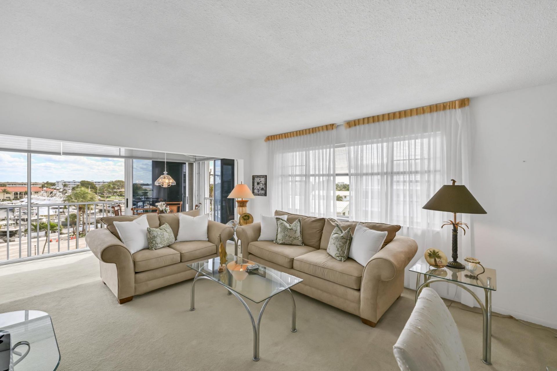 907 Marina Drive, Unit 401, North Palm Beach, FL 33408 Photo