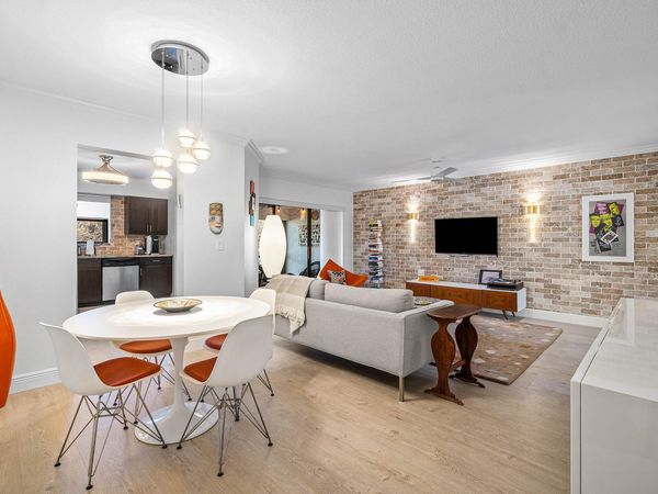 2305 Aspen Way, Boynton Beach, FL 33436