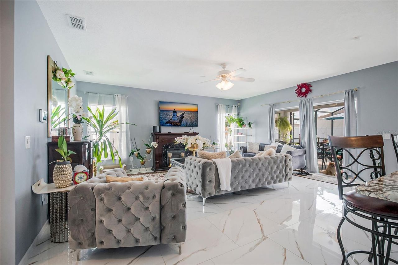 554 Bristol Circle , Kissimmee, FL 34758 Photo