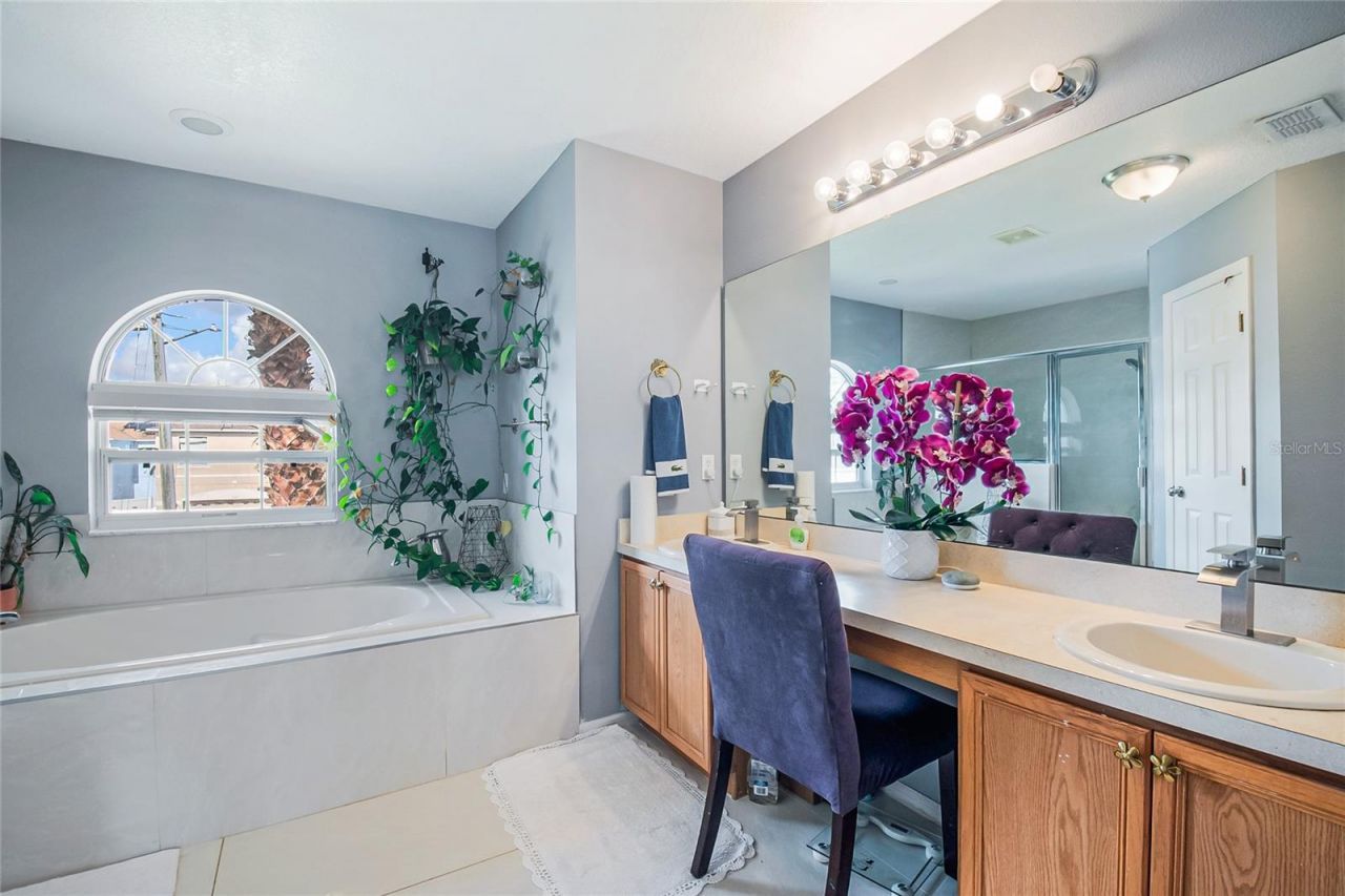 554 Bristol Circle , Kissimmee, FL 34758 Photo