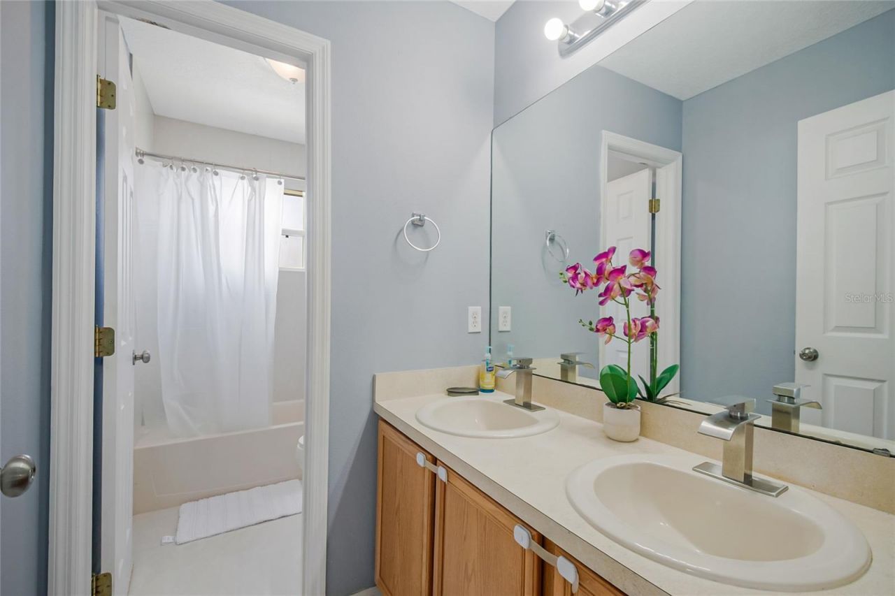 554 Bristol Circle , Kissimmee, FL 34758 Photo