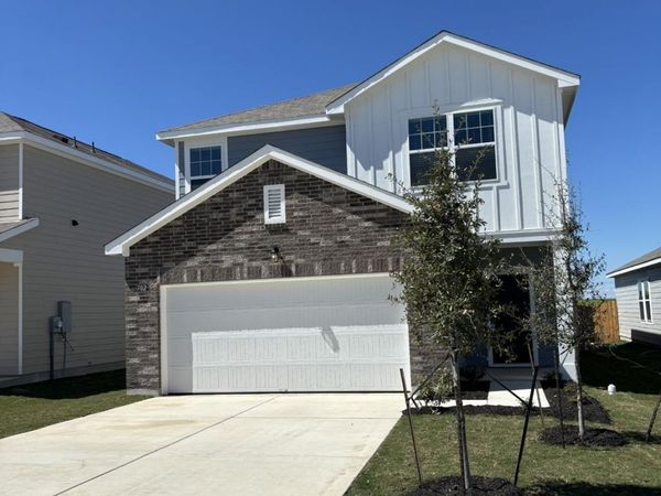 702 GEMSBOK RD, Hutto, TX 78634