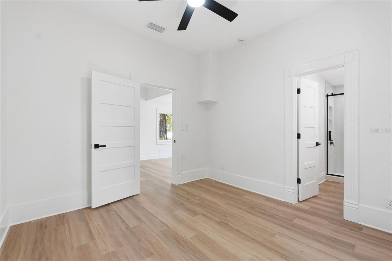 10012 N 10th Street , Tampa, FL 33612 Photo