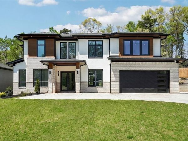 816 Riverside Road, Sugar Hill, GA 30518