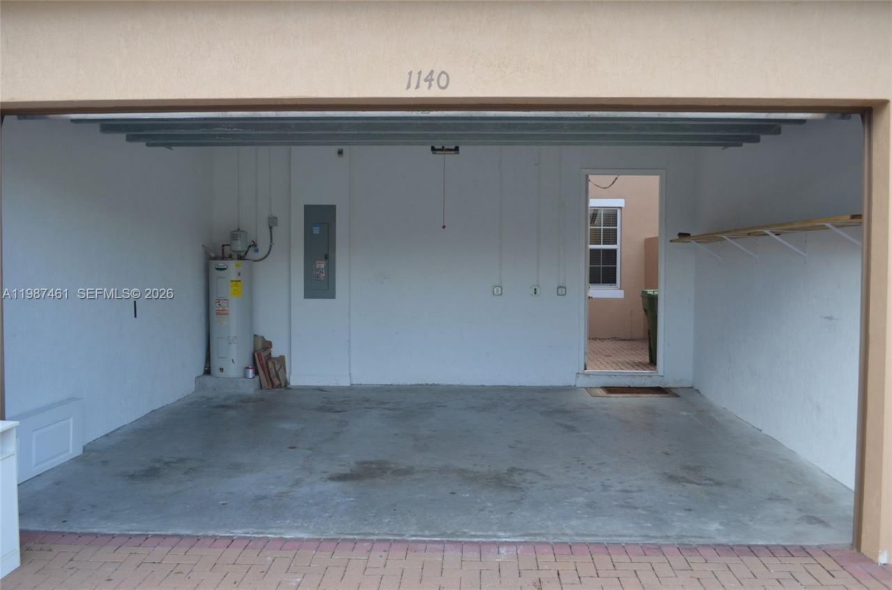 1524 SW 147th Ave , Pembroke Pines, FL 33027 Photo