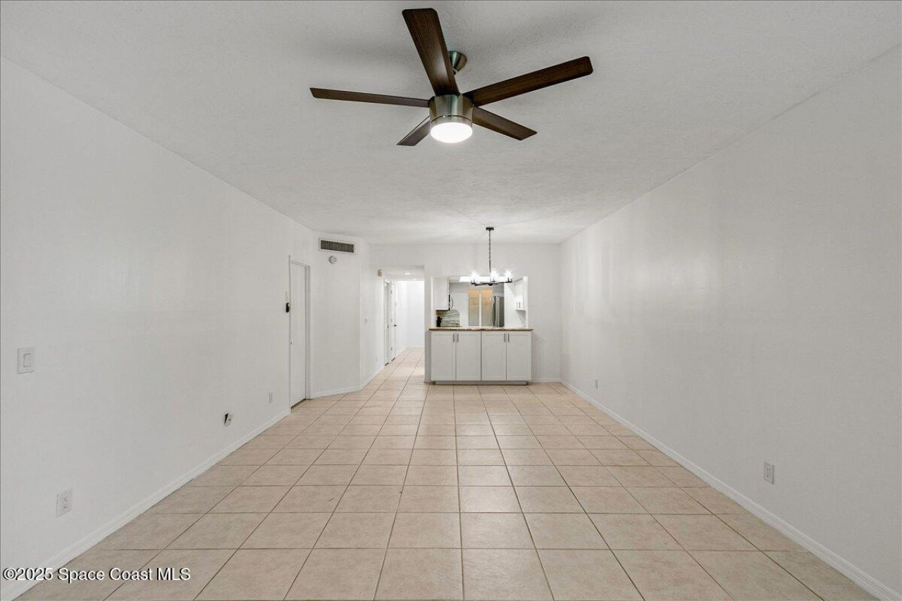 6165 S Mirror Lake Drive , Unit 103, Sebastian, FL 32958 Photo