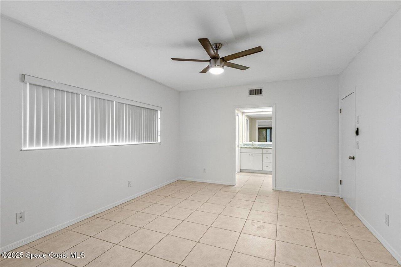 6165 S Mirror Lake Drive , Unit 103, Sebastian, FL 32958 Photo