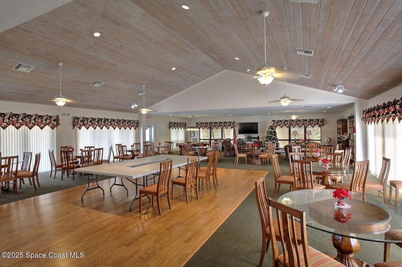 6165 S Mirror Lake Drive , Unit 103, Sebastian, FL 32958 Photo