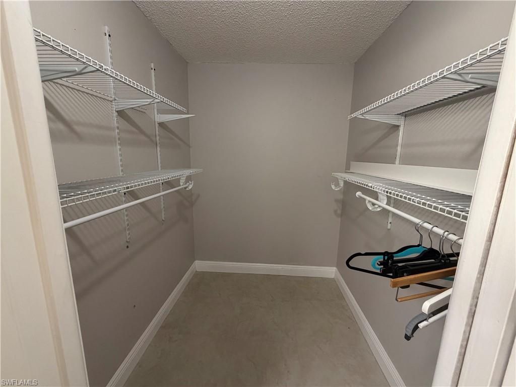 1085 Forest Lakes Dr, Unit 8106, Naples, FL 34105 Photo