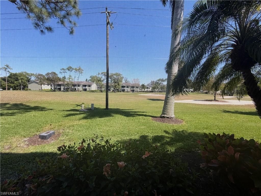 1085 Forest Lakes Dr, Unit 8106, Naples, FL 34105 Photo