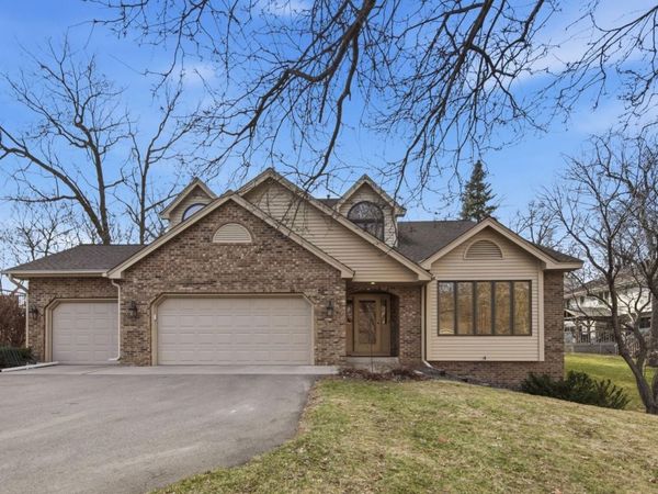 76 Marcin Hill, Burnsville, MN 55337