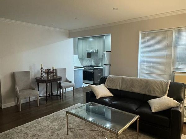 305 Sixth Ave , Unit 4C, Pelham, NY 10803