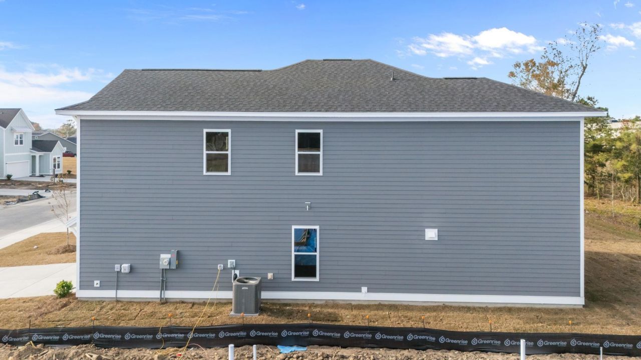 992 Triton Ave. Photo 31