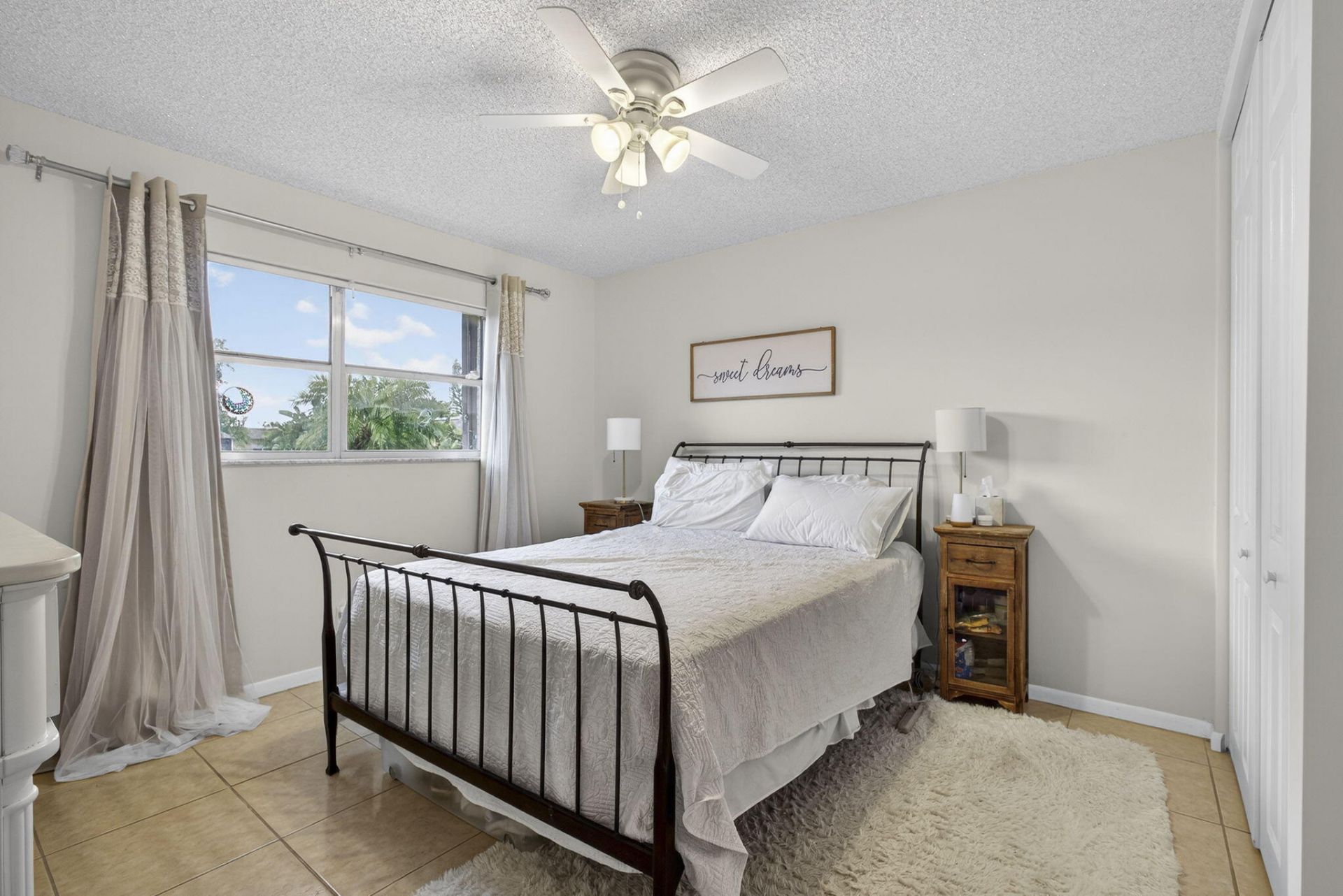 202 Oxford 200, West Palm Beach, FL 33417 Photo
