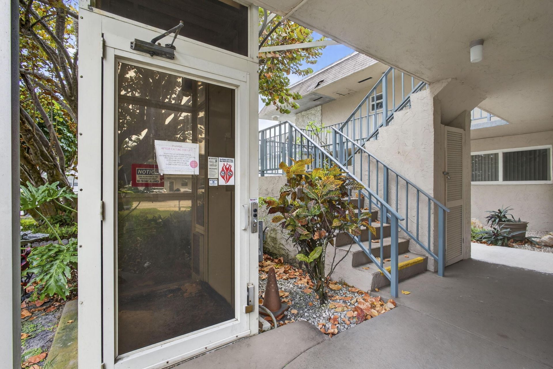 202 Oxford 200, West Palm Beach, FL 33417 Photo