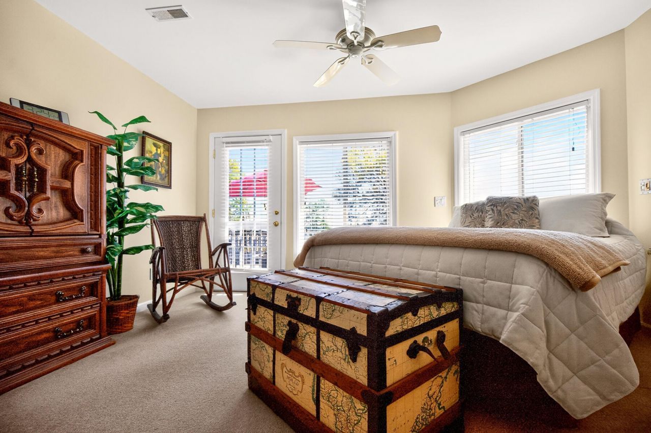 3282 Francis Marion Boulevard Photo 100