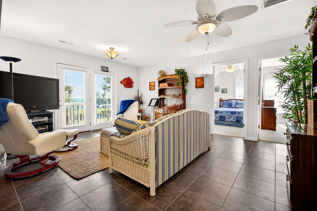 3282 Francis Marion Boulevard Photo 127