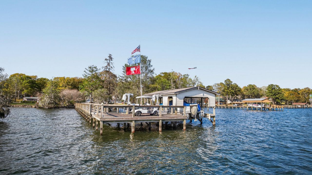 3282 Francis Marion Boulevard Photo 152