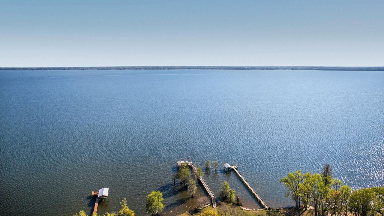 3282 Francis Marion Boulevard Photo 3