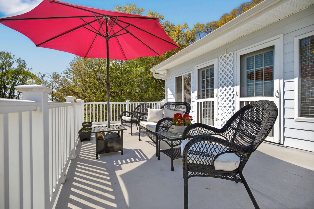 3282 Francis Marion Boulevard Photo 31