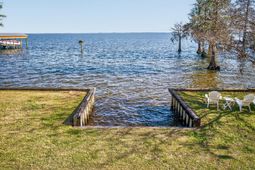 3282 Francis Marion Boulevard photo 4