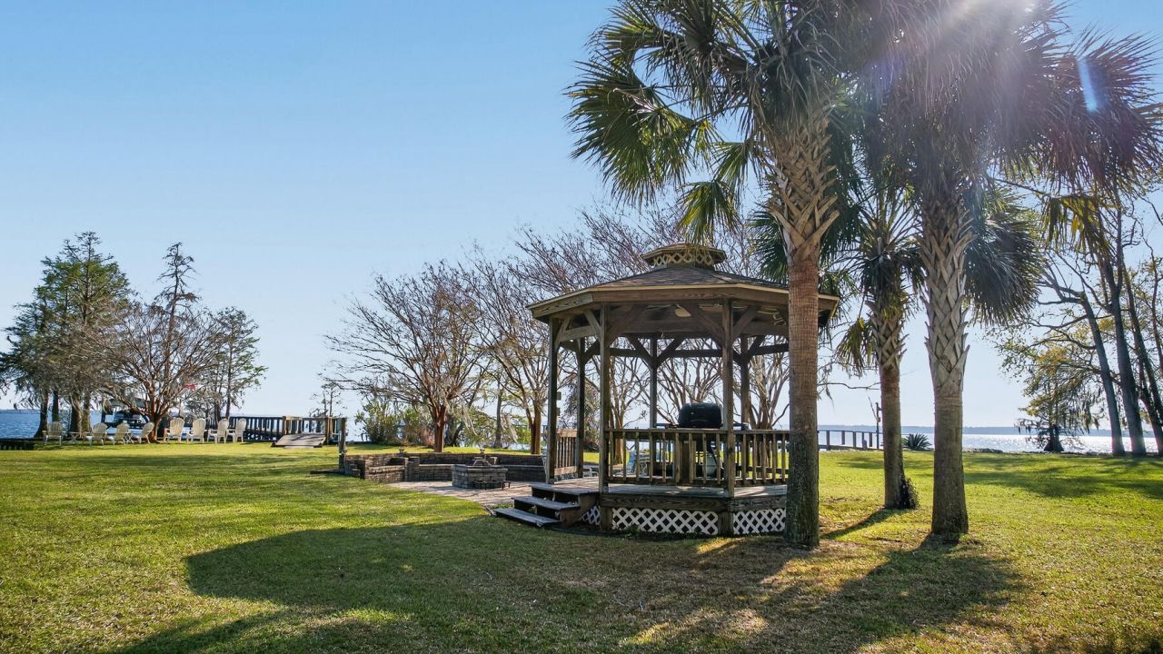 3282 Francis Marion Boulevard Photo 53