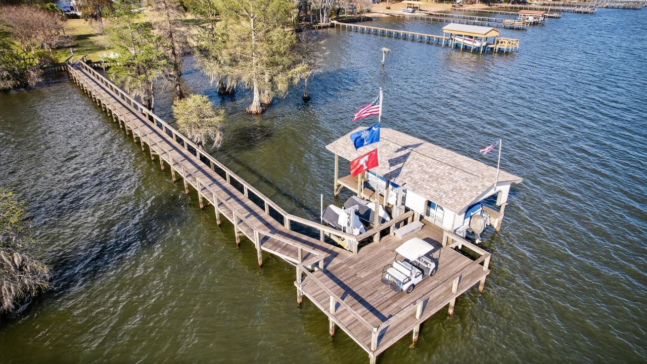 3282 Francis Marion Boulevard Photo 6