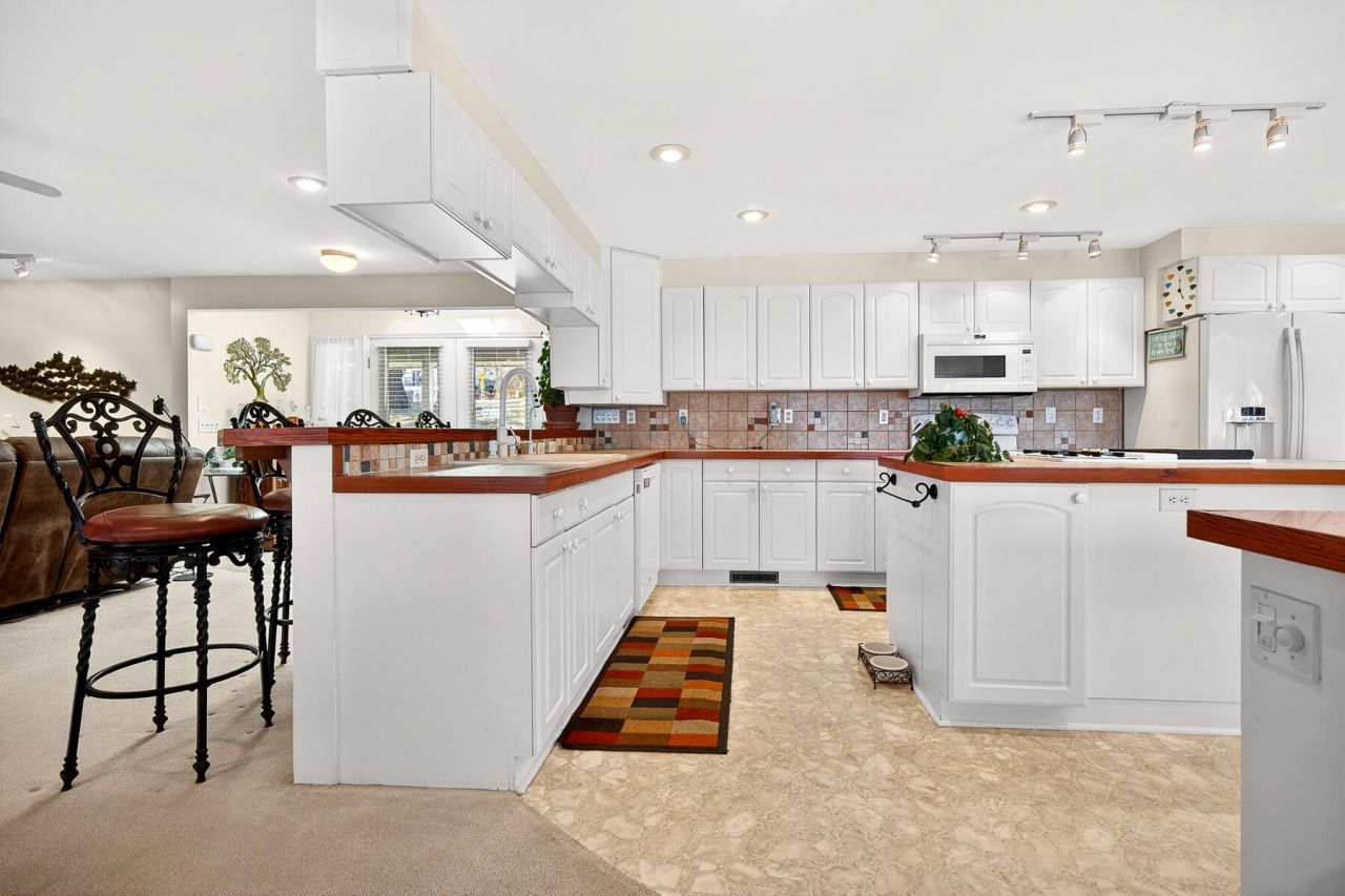 3282 Francis Marion Boulevard Photo 60