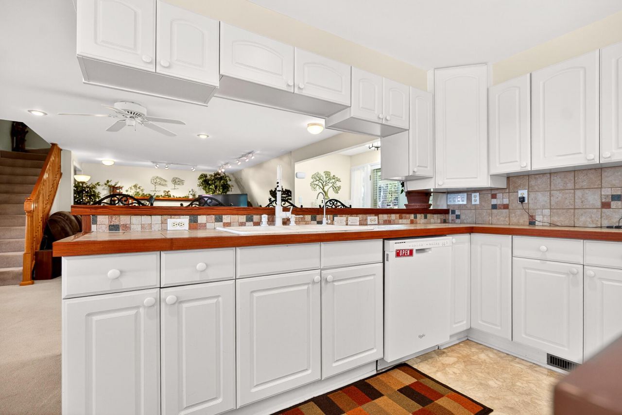 3282 Francis Marion Boulevard Photo 73