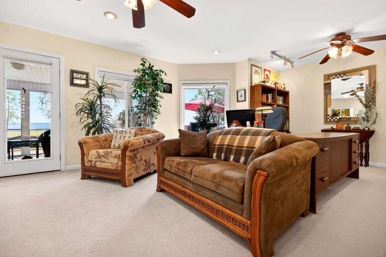 3282 Francis Marion Boulevard Photo 82