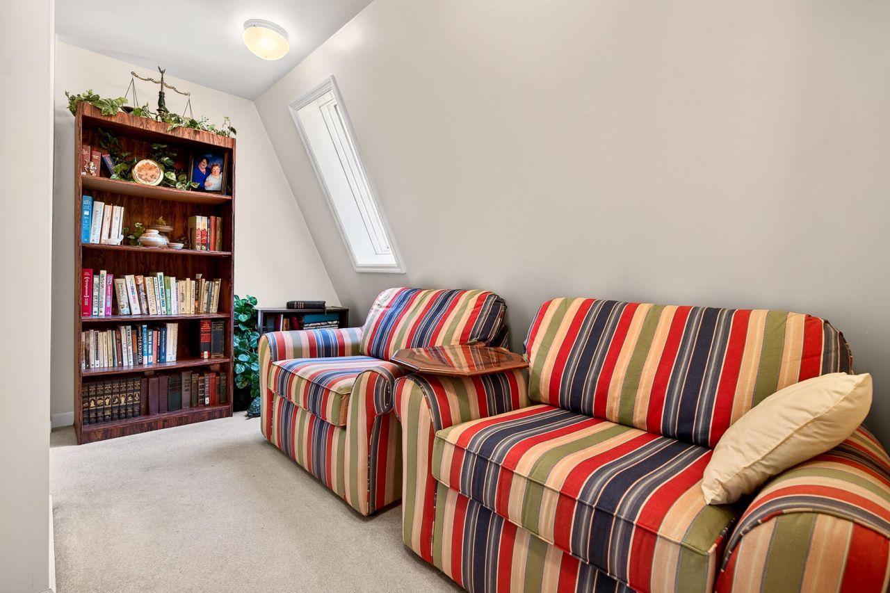 3282 Francis Marion Boulevard Photo 93