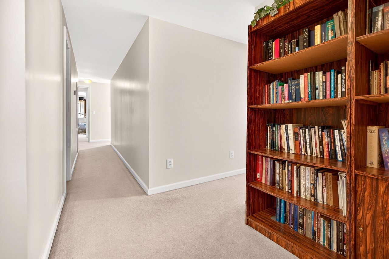 3282 Francis Marion Boulevard Photo 94