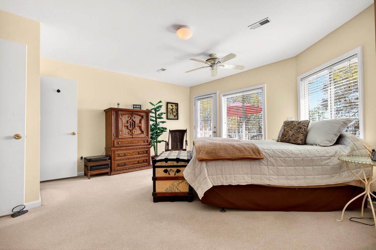 3282 Francis Marion Boulevard Photo 98