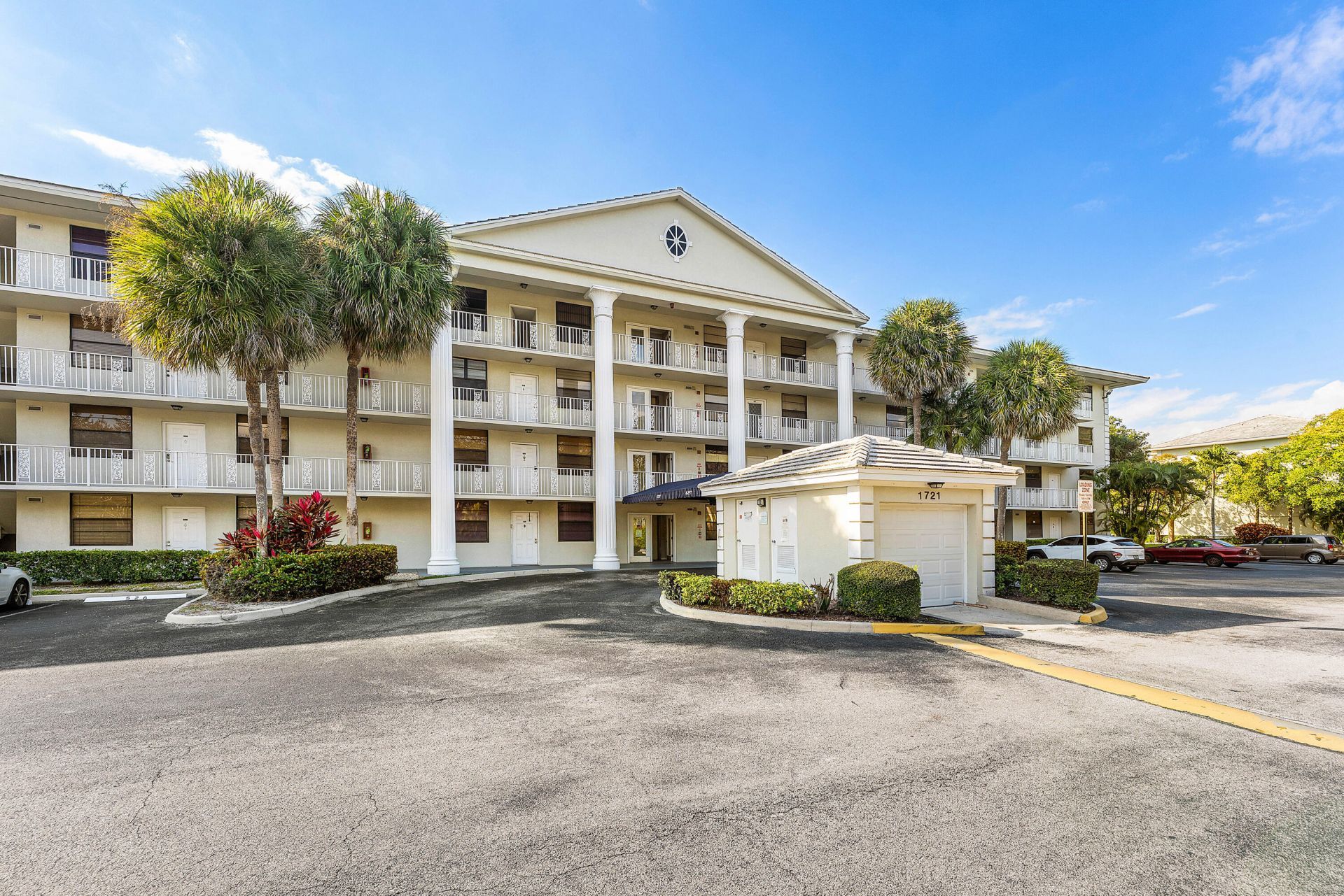 1721 Whitehall Drive, Unit 201, Davie, FL 33324 Photo