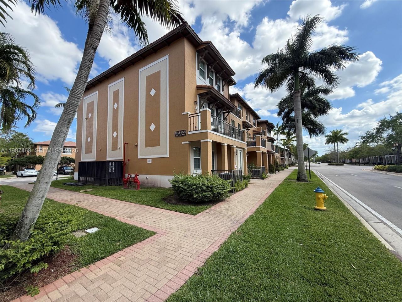 1045 SW 147th Ave , Unit 5609, Pembroke Pines, FL 33027 Photo