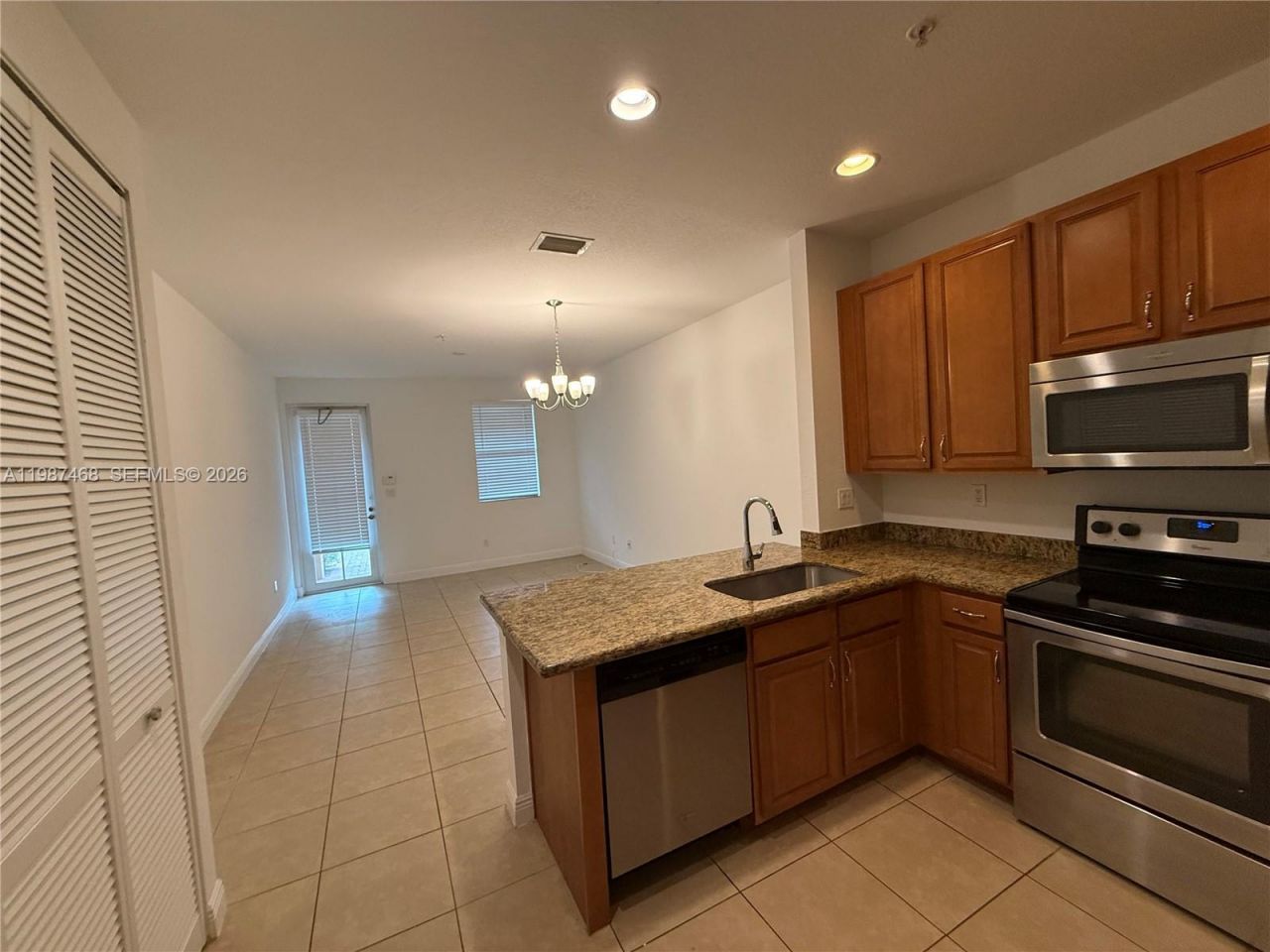 1045 SW 147th Ave , Unit 5609, Pembroke Pines, FL 33027 Photo