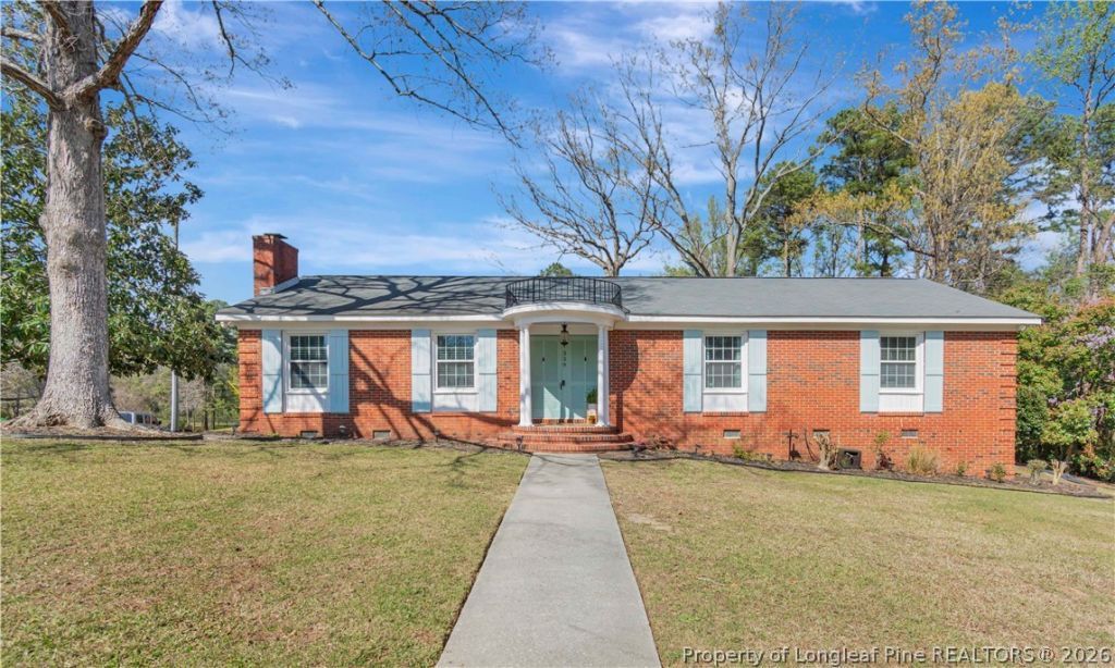 339 Edinburgh Drive, Fayetteville, NC 28303 Main Photo