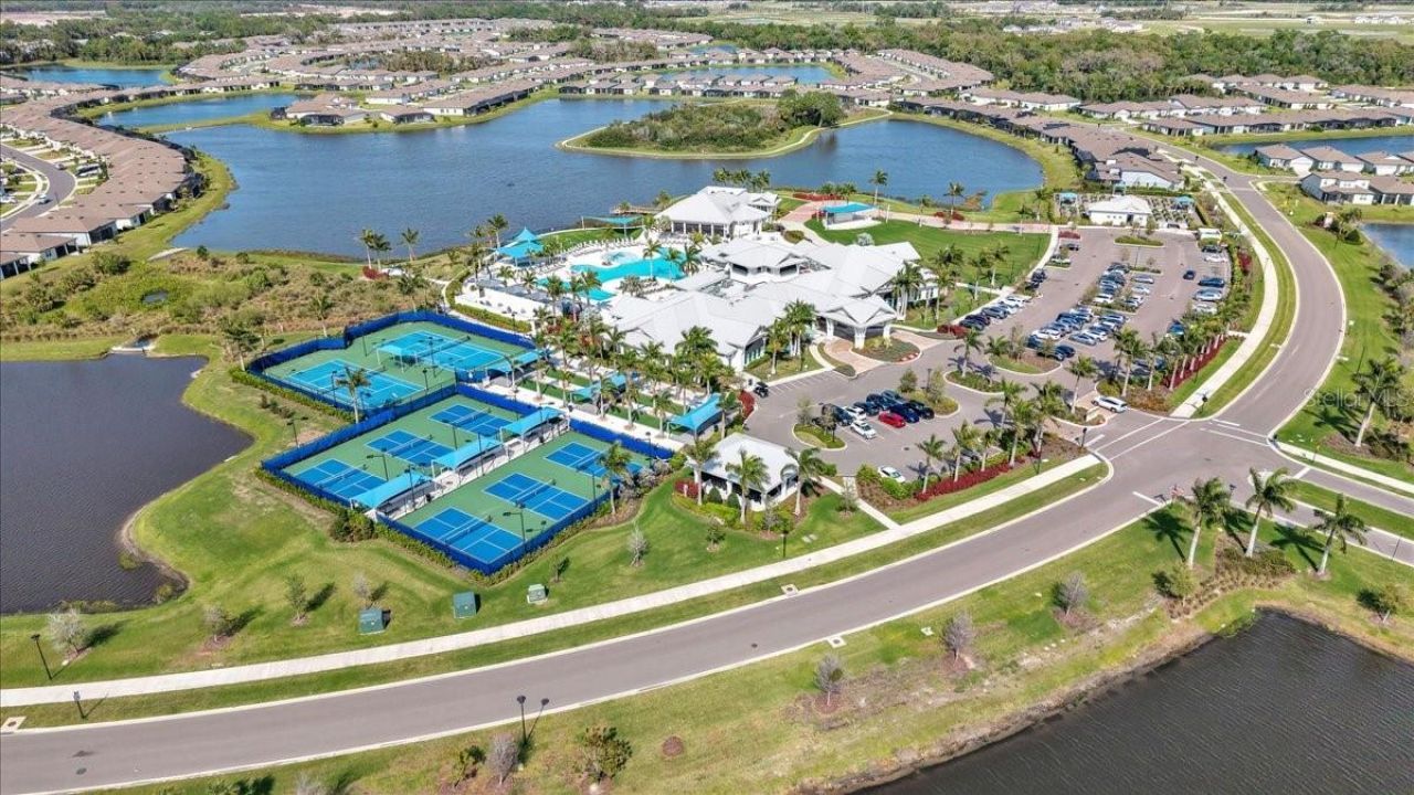 11783 Moonsail Drive, Parrish, FL 34219 Photo