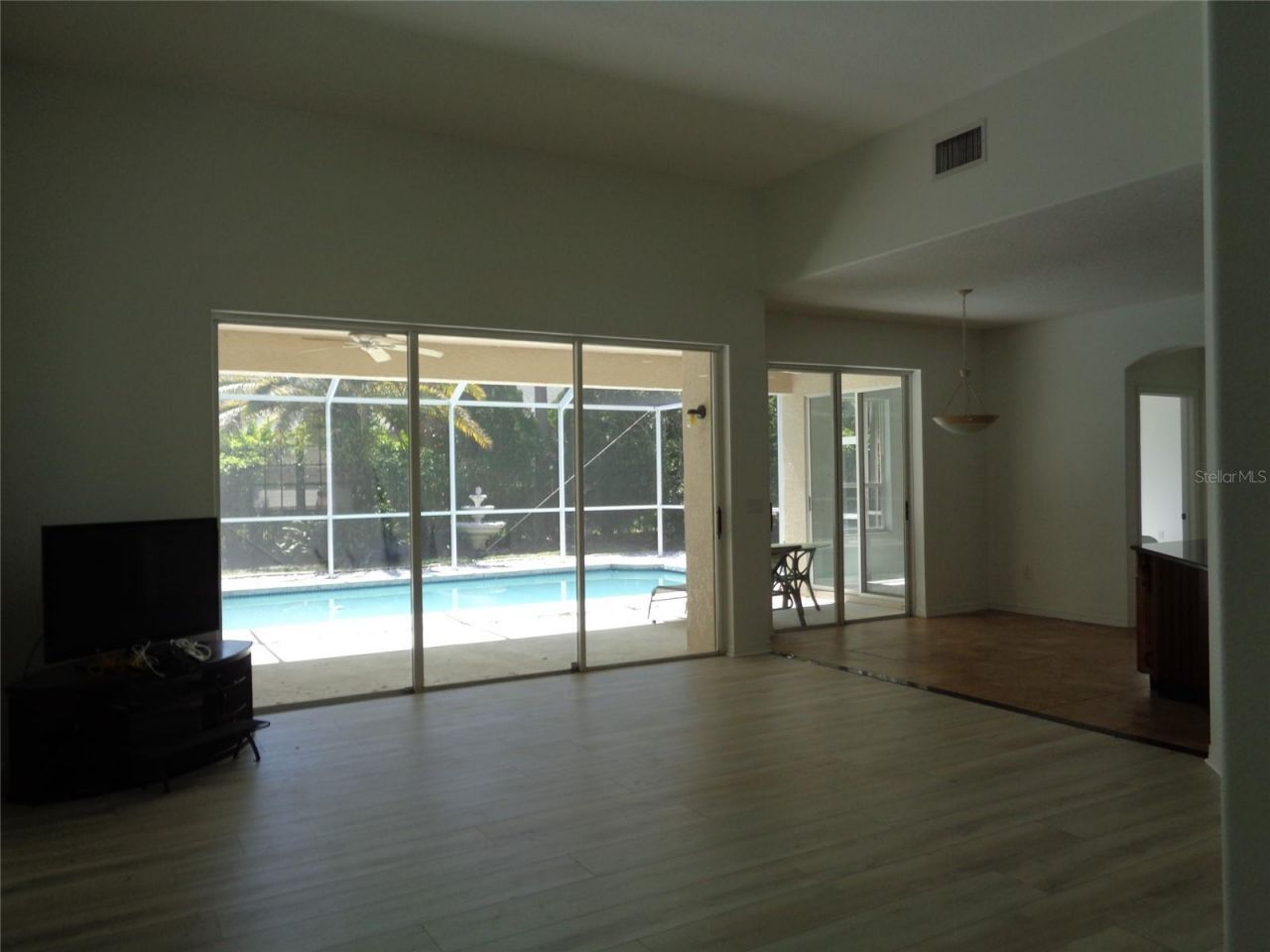 6102 Savoy Circle , Lutz, FL 33558 Photo