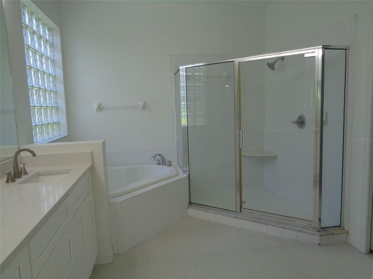 6102 Savoy Circle , Lutz, FL 33558 Photo