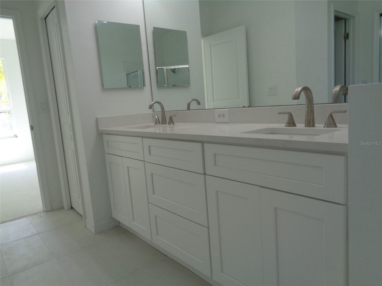 6102 Savoy Circle , Lutz, FL 33558 Photo