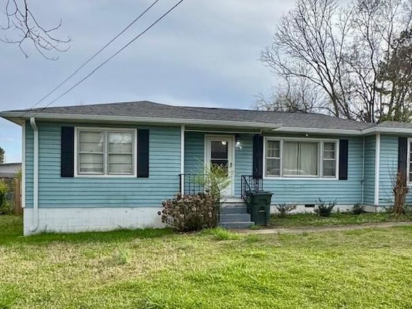 120 Cloud Springs Road, Rossville, GA 30741