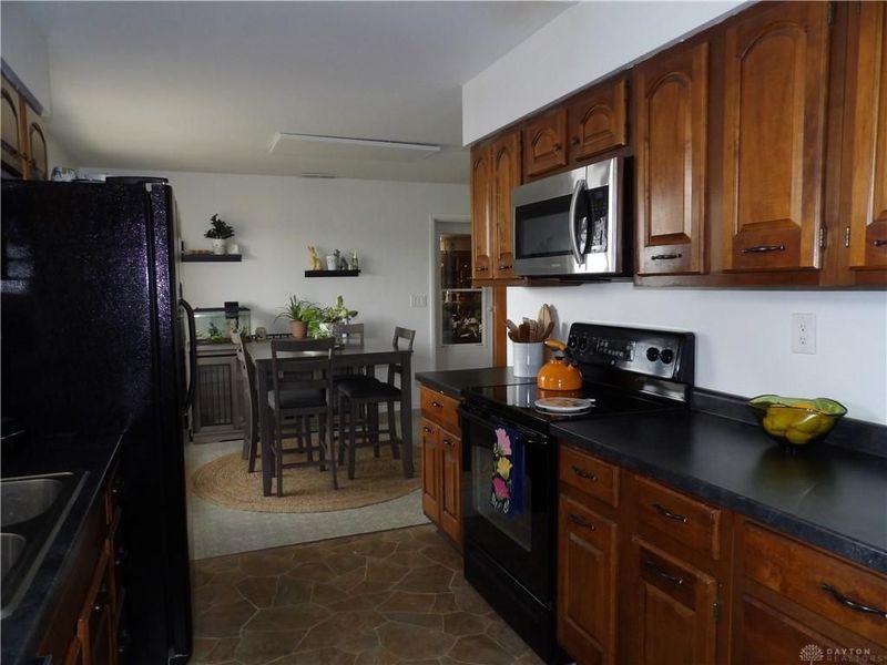 5865 N Washington Road, Piqua, OH 45356 Photo 12