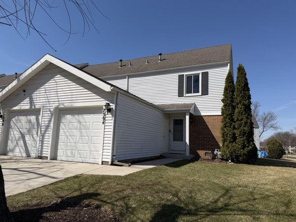 7594 Sarson Way , Hanover Park, IL 60133